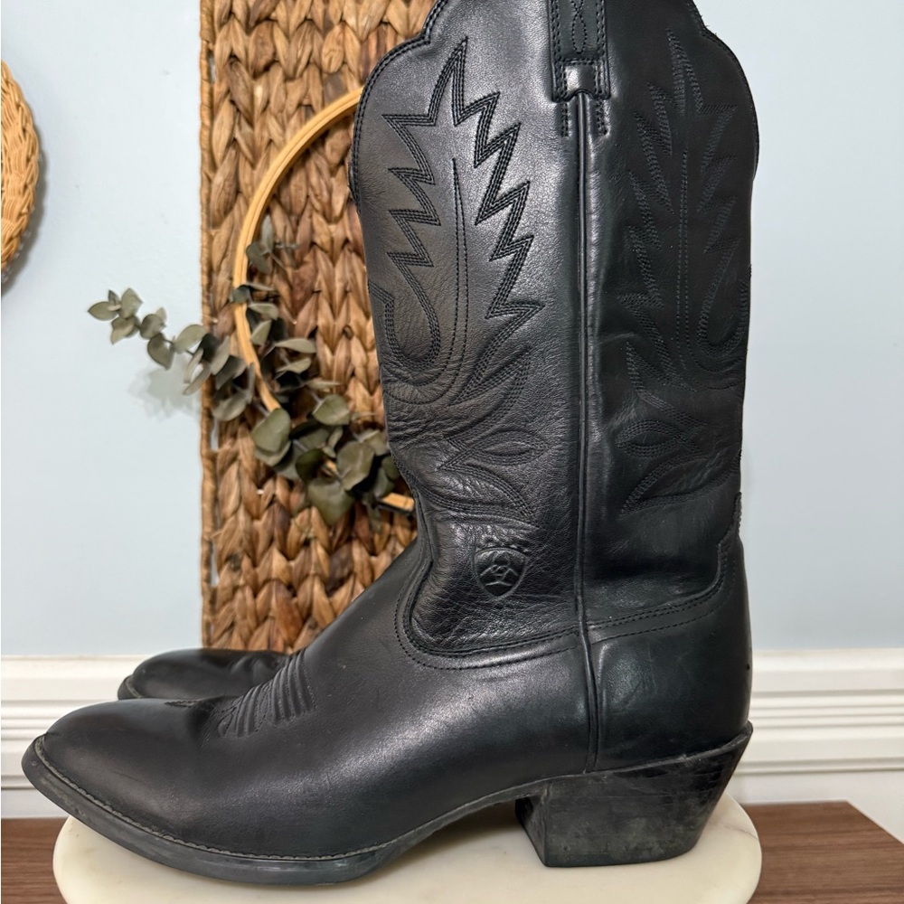 Ariat Women’s Black Leather Cowboy Western Boots 9.5
